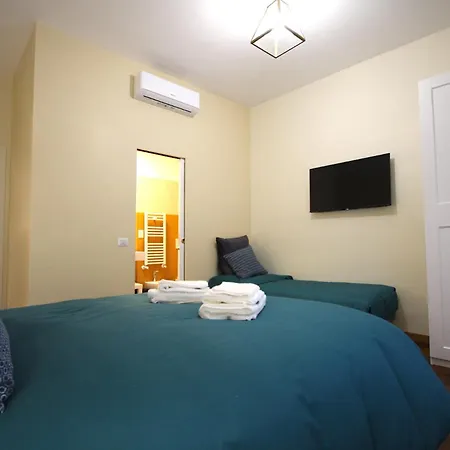 Contessa 3br House * Rom